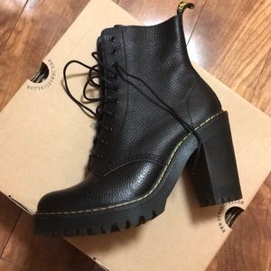 Dr. Martens Air Wair KENDRA Black
